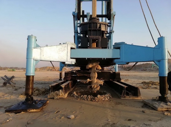 勘巖復(fù)合型樁機 勘巖復(fù)合型樁機